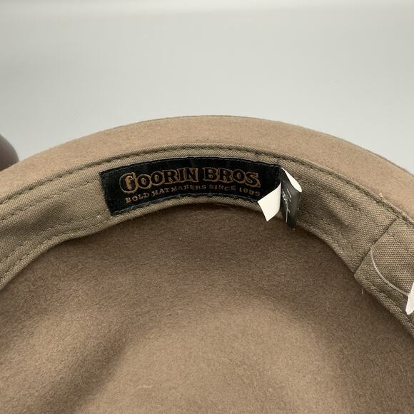 Goorin Bros Wool Fedora Hat Medium Brown Gray Band Feather Accent New with Box - Picture 8 of 10